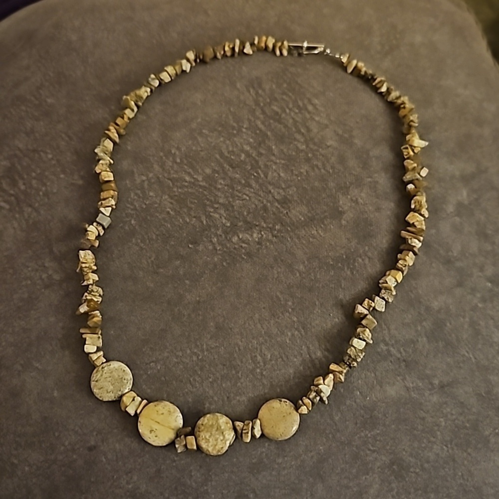 HANDMADE Brown Jasper Chip Beaded Toggle Necklace - Picture 2 of 7